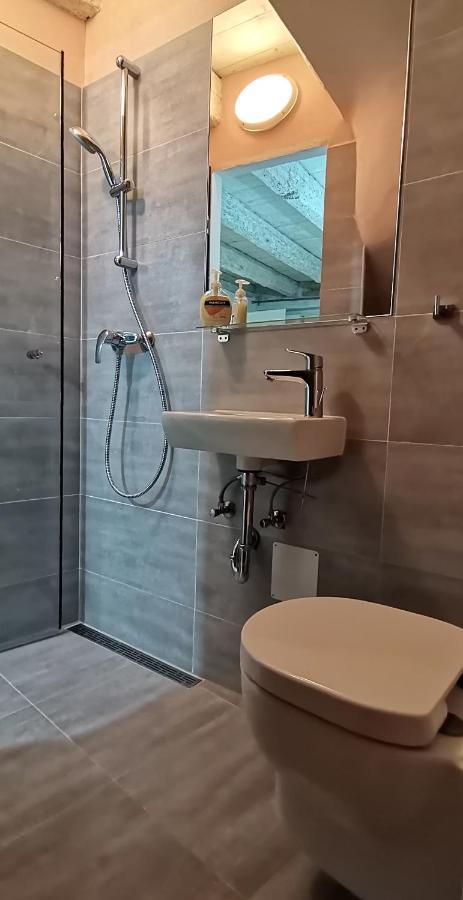 Casa Roccia Bianca Appartamento Rovigno