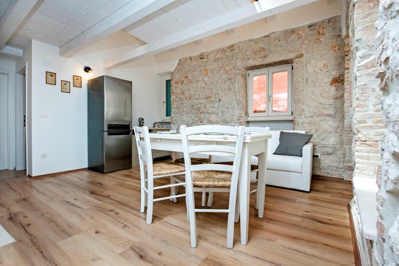 Casa Roccia Bianca *