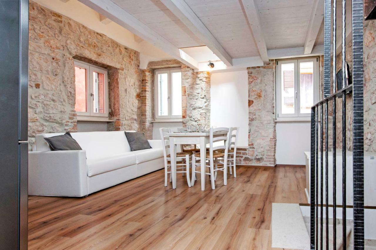 Casa Roccia Bianca