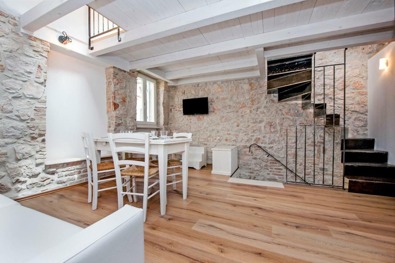 Casa Roccia Bianca Appartamento Rovigno
