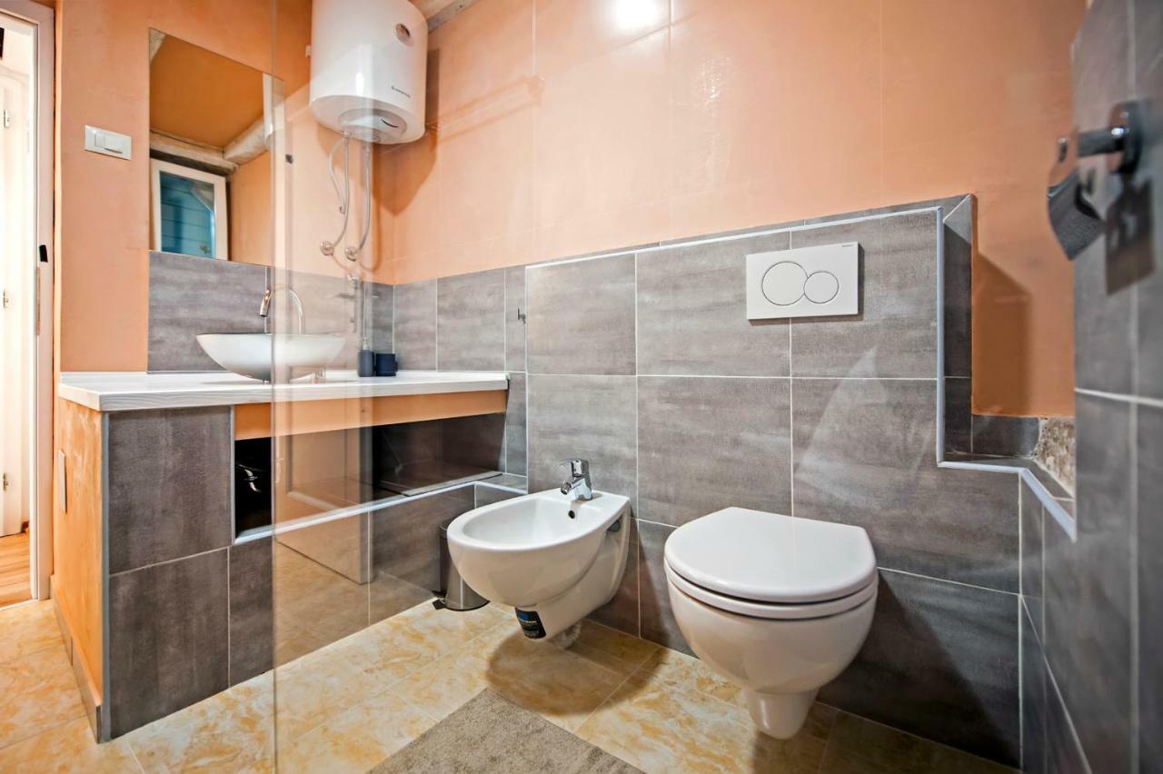 Casa Roccia Bianca *